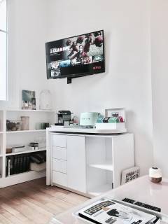 image-slider-with-thumbnail4.jpeg